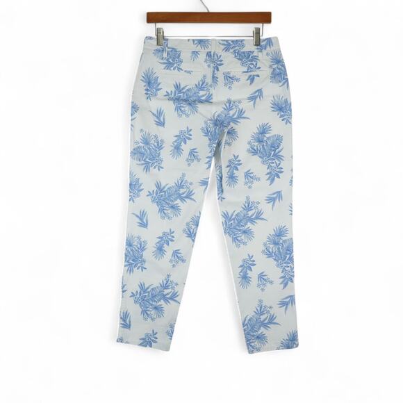 Talbots Pants Womens 2P Blue White Floral Cotton Relaxed Chino Cropped Preppy - Picture 3 of 12
